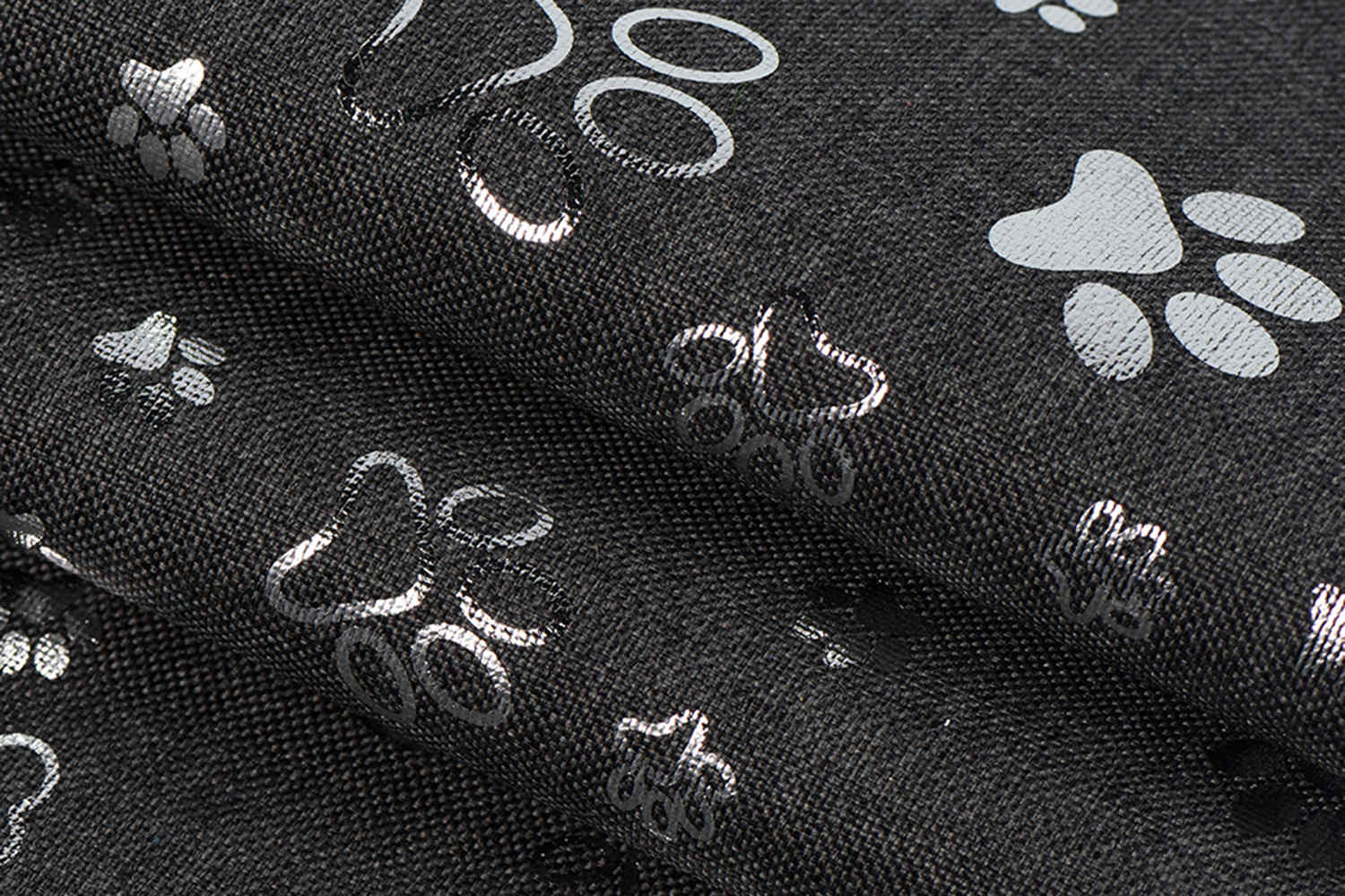 PU potiahnutá 600d 68t katión so striebornou tlačou