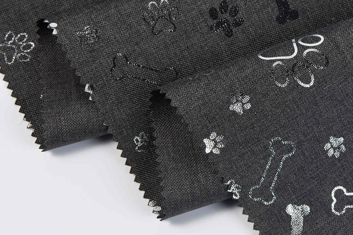 PU potiahnutá 600d 68t katión so striebornou tlačou